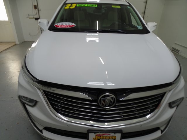 Used 2023 Buick Enclave Essence w/ Experience Buick Package image 25