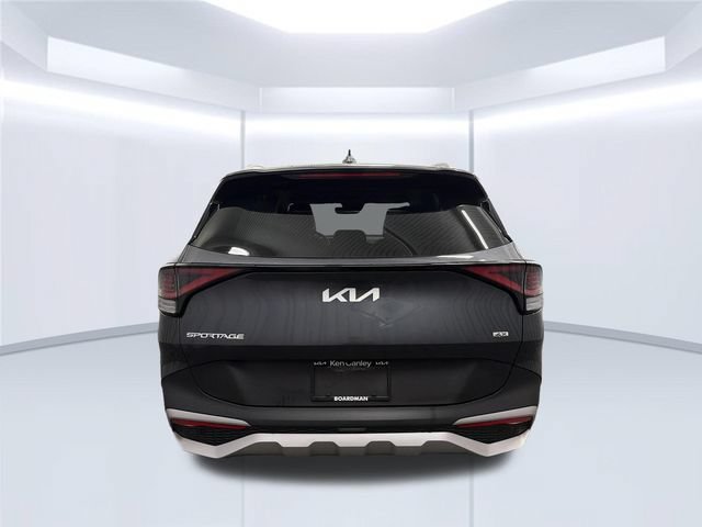 Certified 2025 Kia Sportage EX AWD/4WD image 5