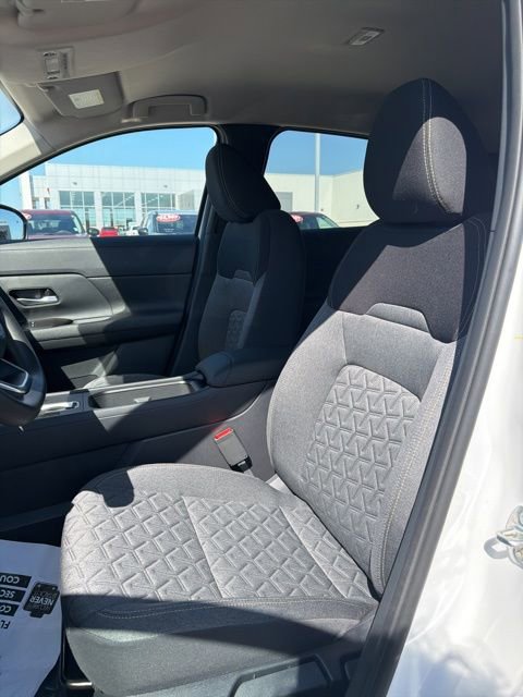 New 2026 Nissan Kicks SV w/ Cold Weather Package image 11