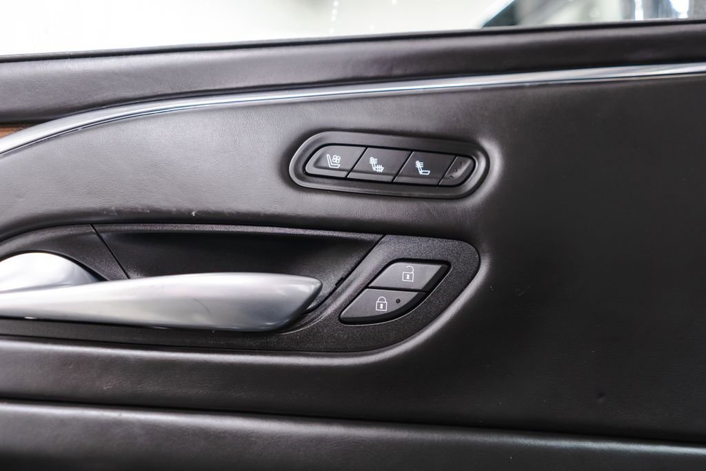 Used 2023 Cadillac Escalade ESV Sport Platinum image 28