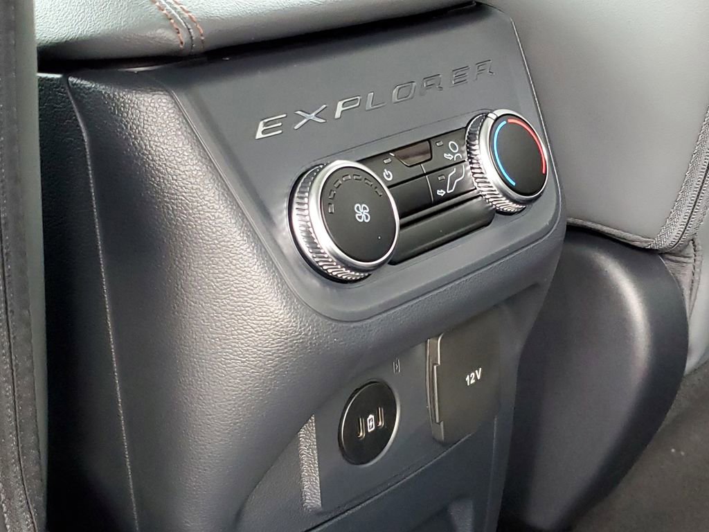 New 2026 Ford Explorer Active w/ Active Comfort Package image 31