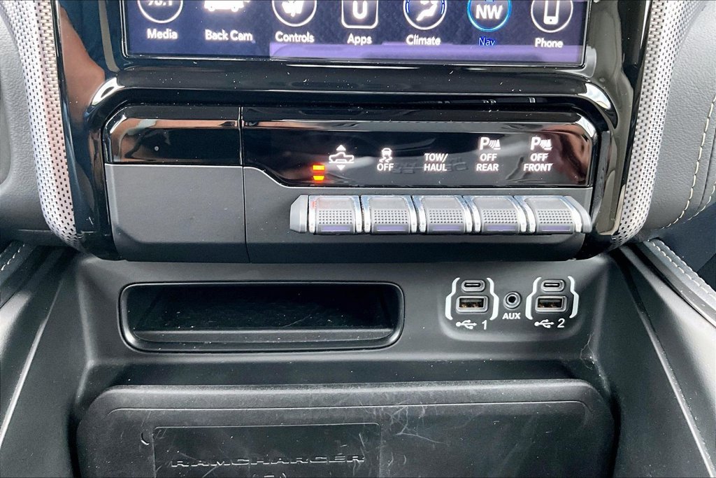 Used 2021 RAM 1500 Limited AWD/4WD image 16