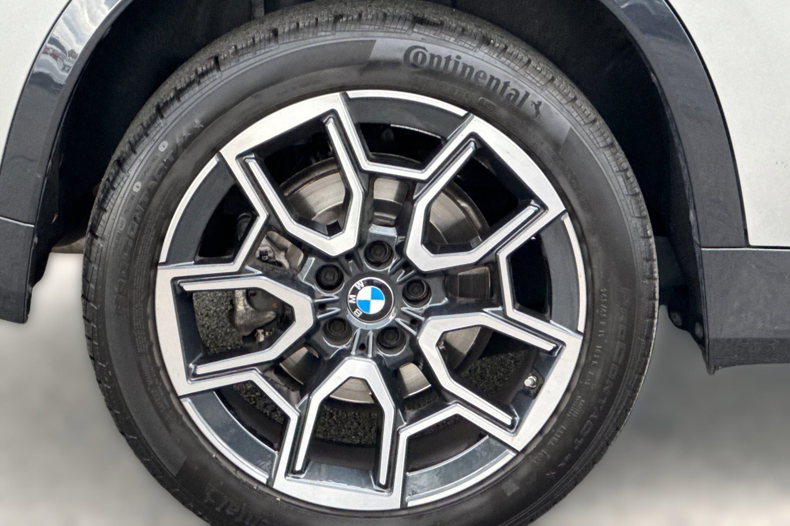 Certified 2023 BMW X1 xDrive28i w/ Premium Package image 12