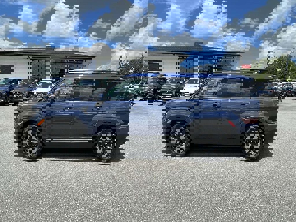 New 2026 Hyundai Santa Fe SEL image 2