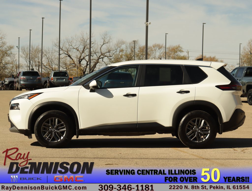 Used 2022 Nissan Rogue S image 4