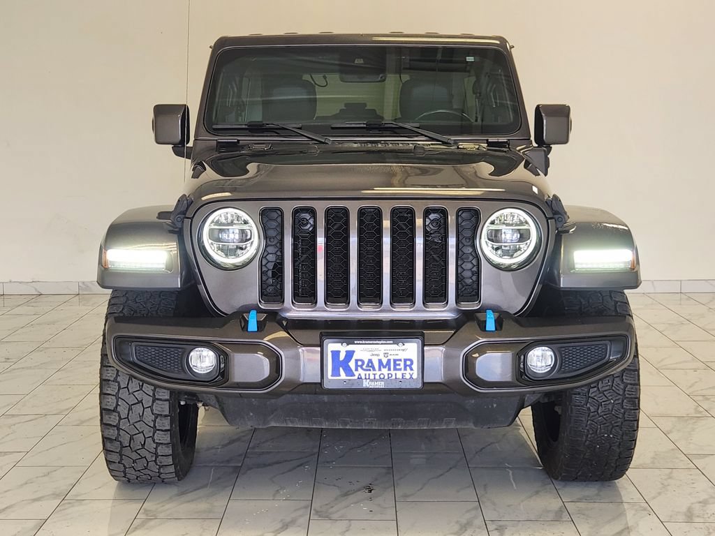 Used 2021 Jeep Wrangler Unlimited Sahara AWD/4WD image 2
