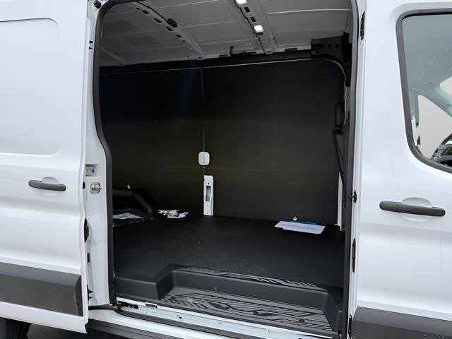 New 2026 Ford Transit 250 148 Medium Roof Extended AWD w/ Exterior Upgrade Package image 11