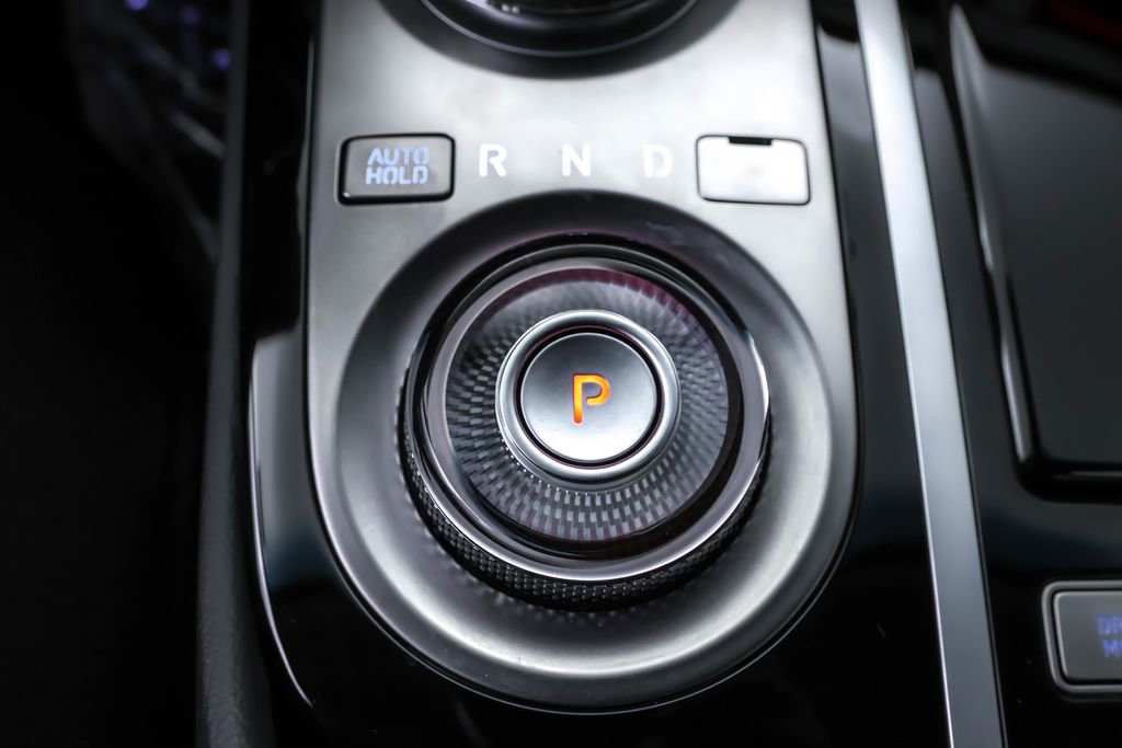 Used 2024 Genesis G80 2.5T image 38