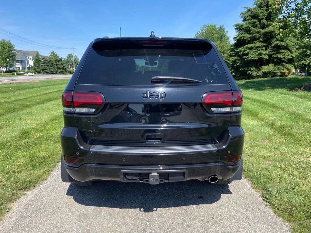 Used 2021 Jeep Grand Cherokee Altitude AWD/4WD image 4