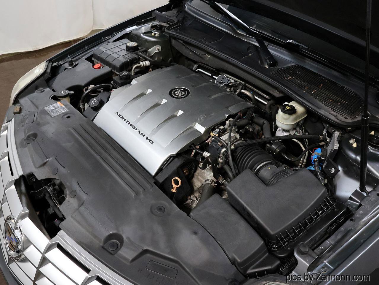 Used 2011 Cadillac DTS Luxury FWD image 37