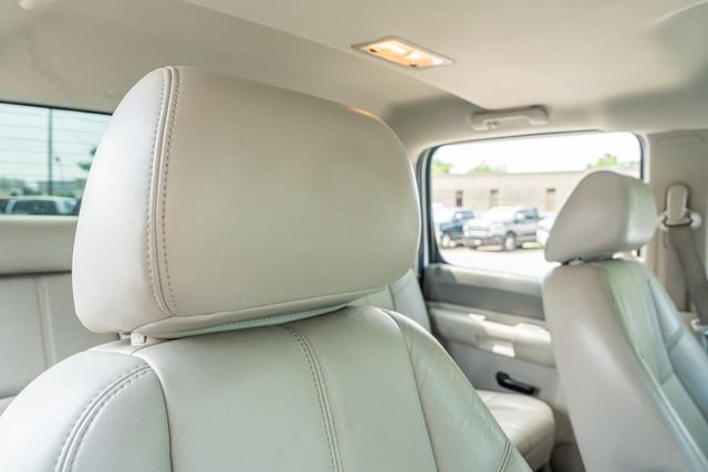 Used 2014 Chevrolet Silverado 2500 LT w/ Interior Plus Package AWD/4WD image 46