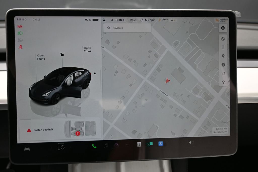 Used 2023 Tesla Model 3 Standard Range RWD image 22