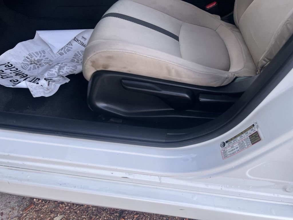 Used 2016 Honda Civic EX image 13