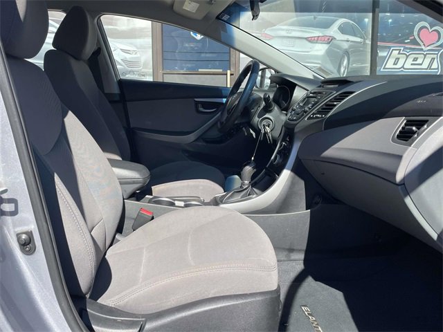 Used 2016 Hyundai Elantra SE image 8