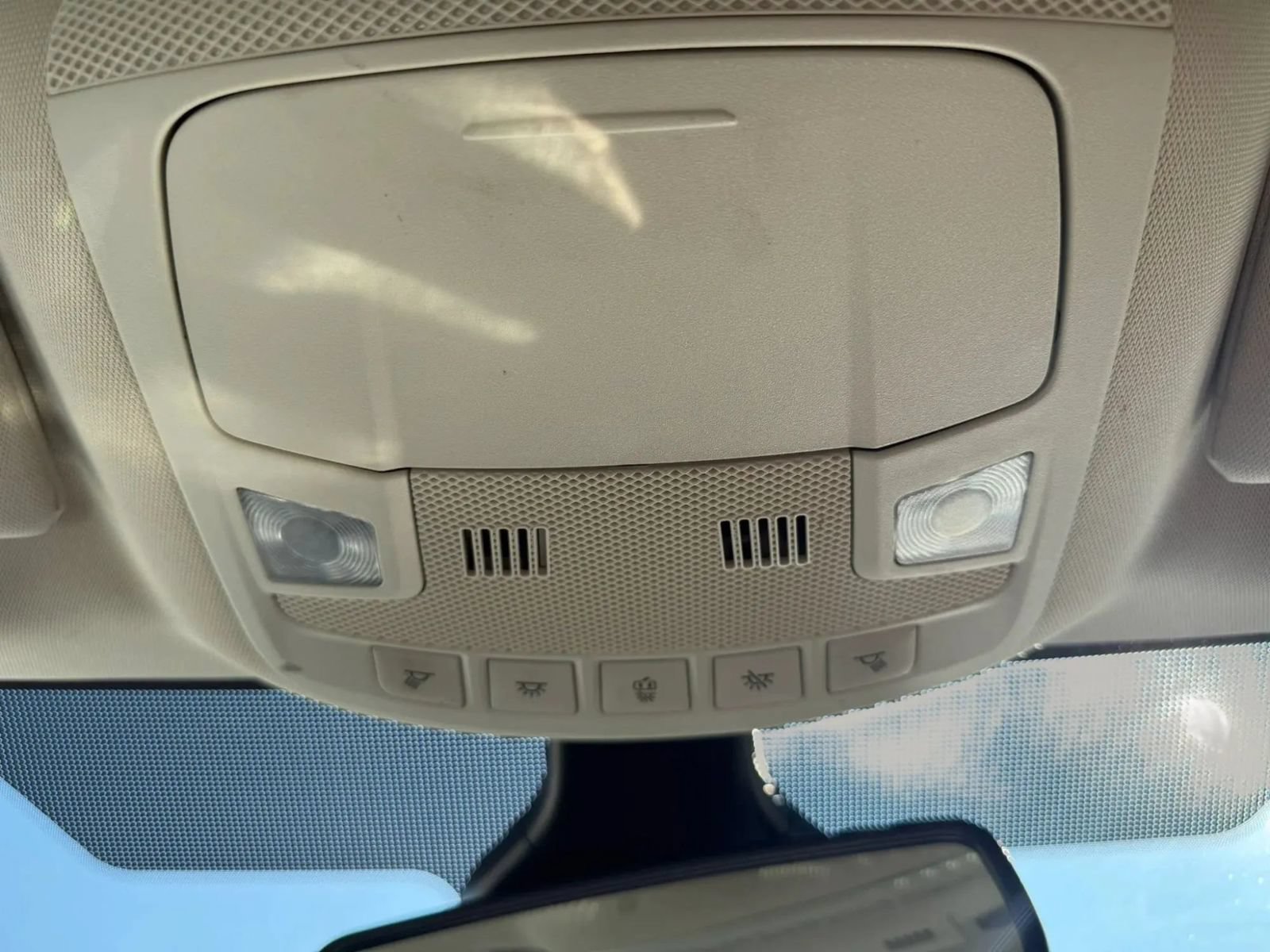 Used 2021 Ford Edge Titanium AWD/4WD image 27