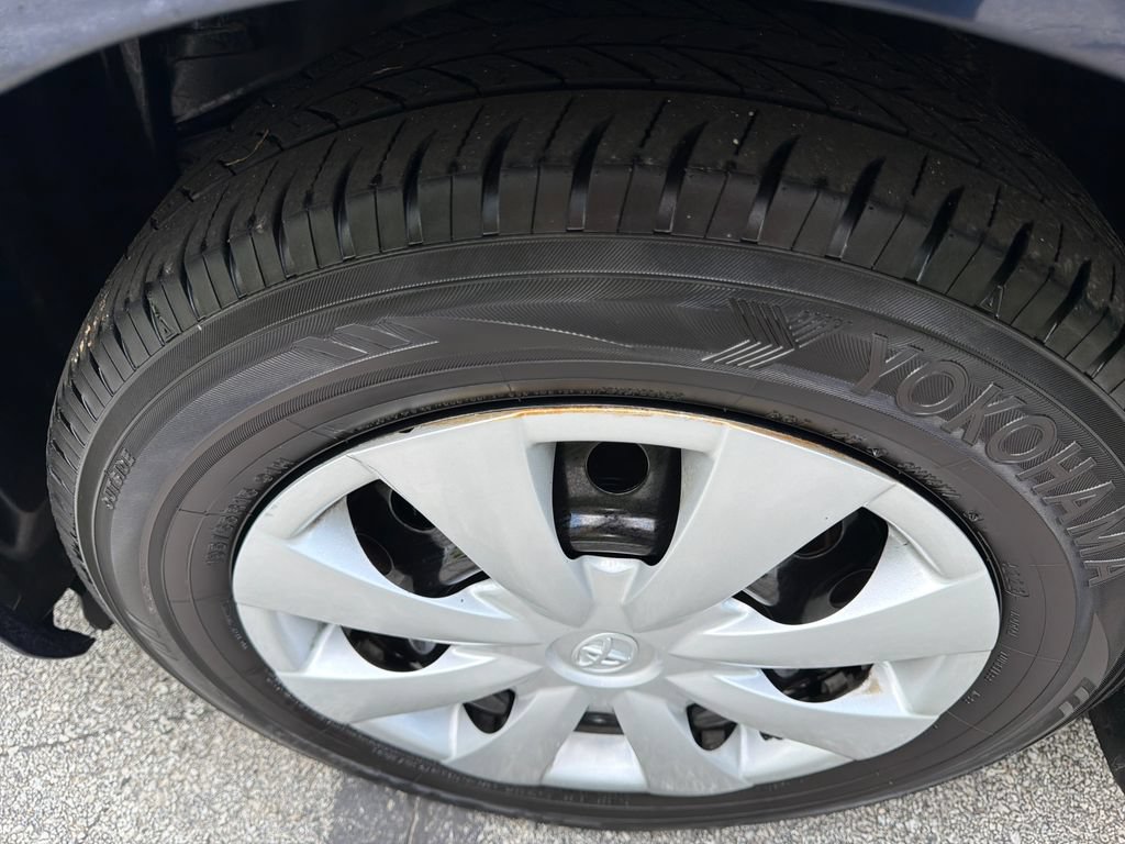 Used 2011 Toyota Corolla FWD image 24