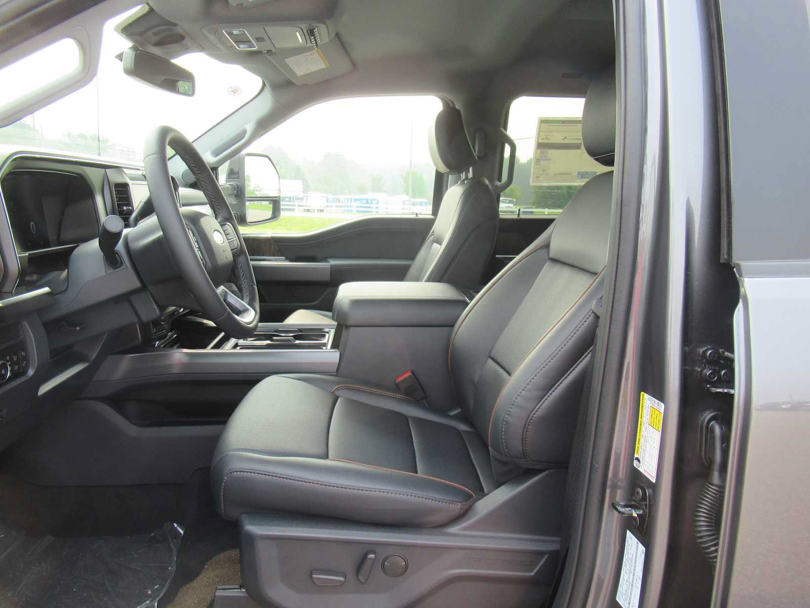 New 2026 Ford F250 Lariat w/ Black Appearance Package AWD/4WD image 20