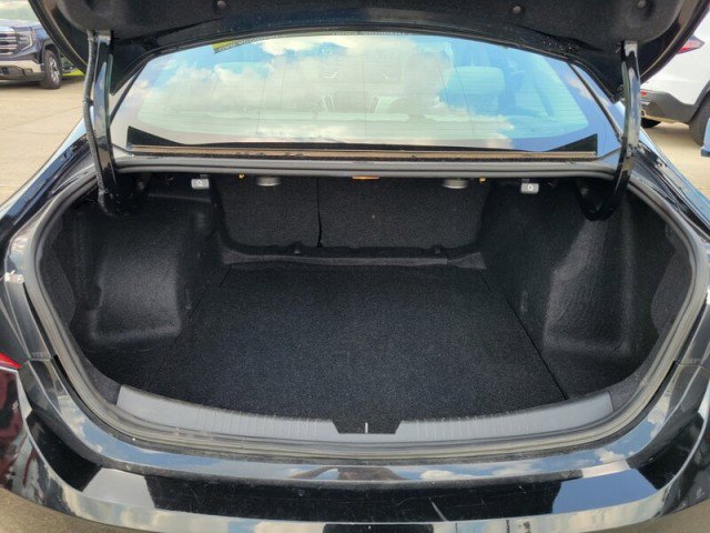 Used 2024 Chevrolet Malibu LT image 7