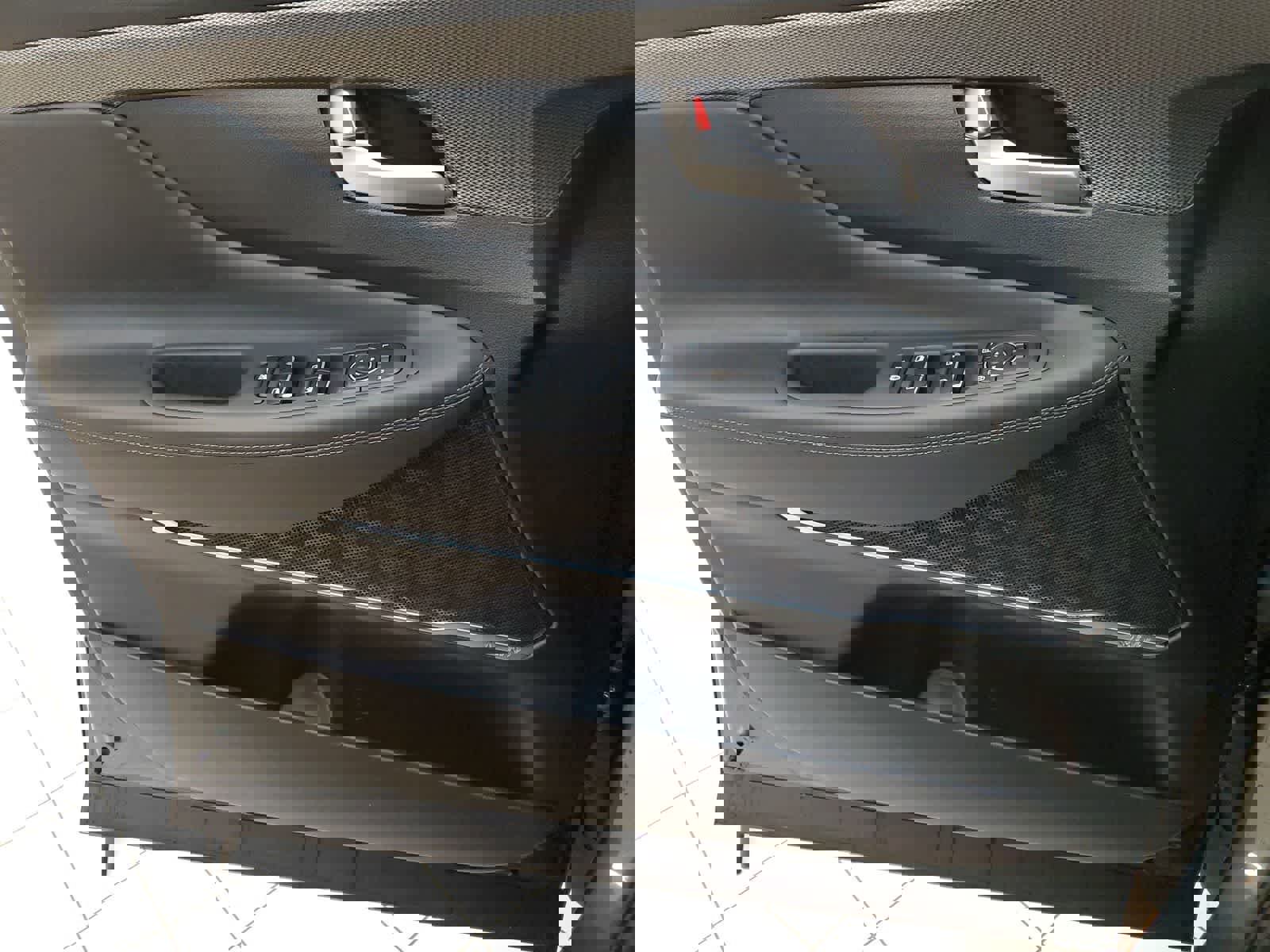 Used 2019 Hyundai Santa Fe Limited image 16