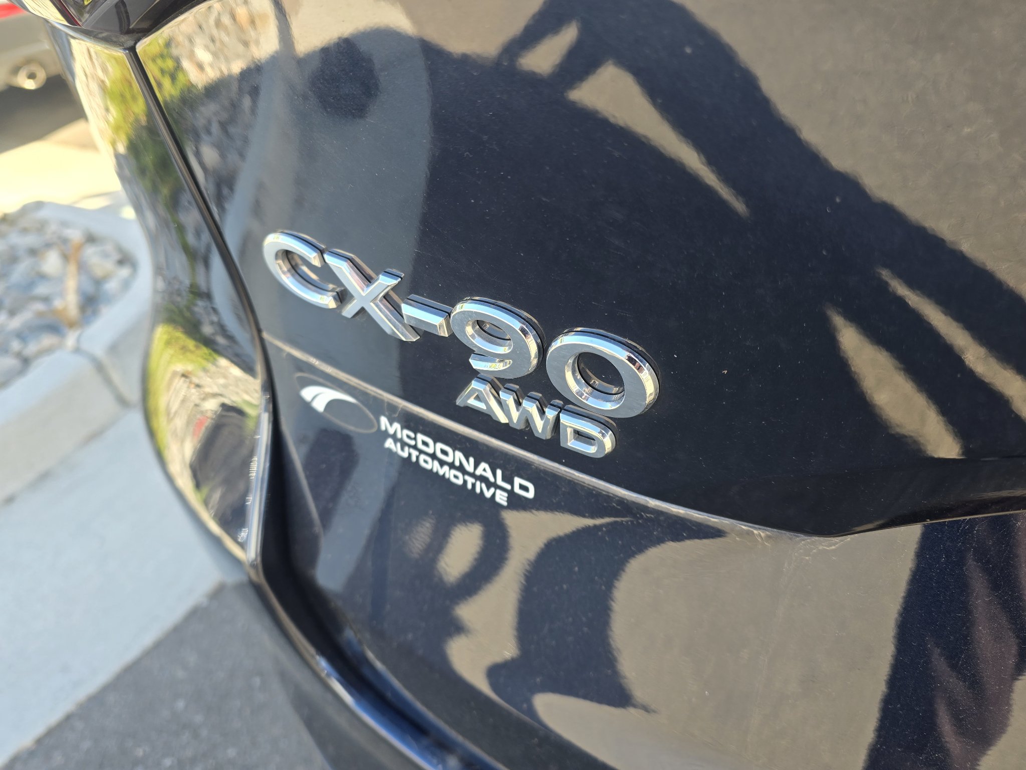 Used 2024 MAZDA CX-90 Plug-In Hybrid w/ Preferred AWD/4WD image 10