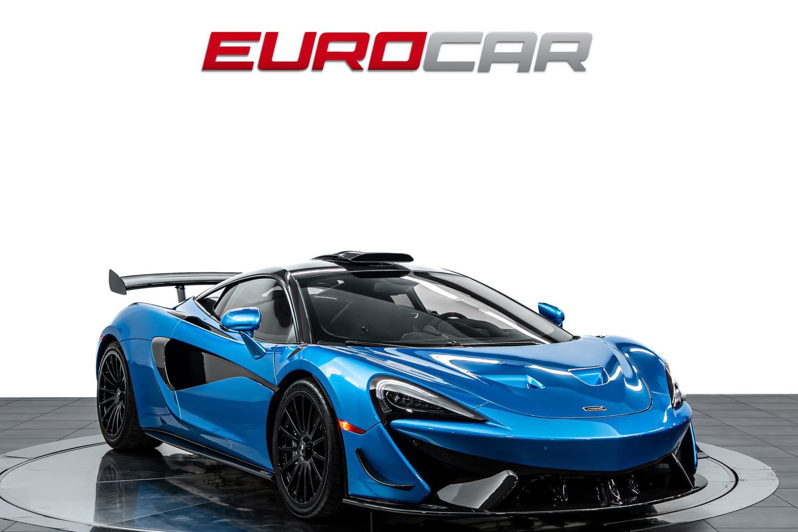 Used 2020 McLaren 620R RWD image 7