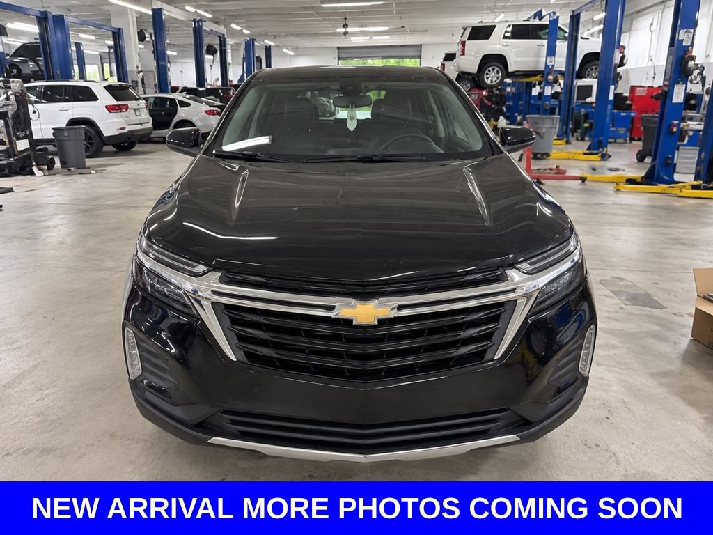 Used 2022 Chevrolet Equinox LT FWD image 2