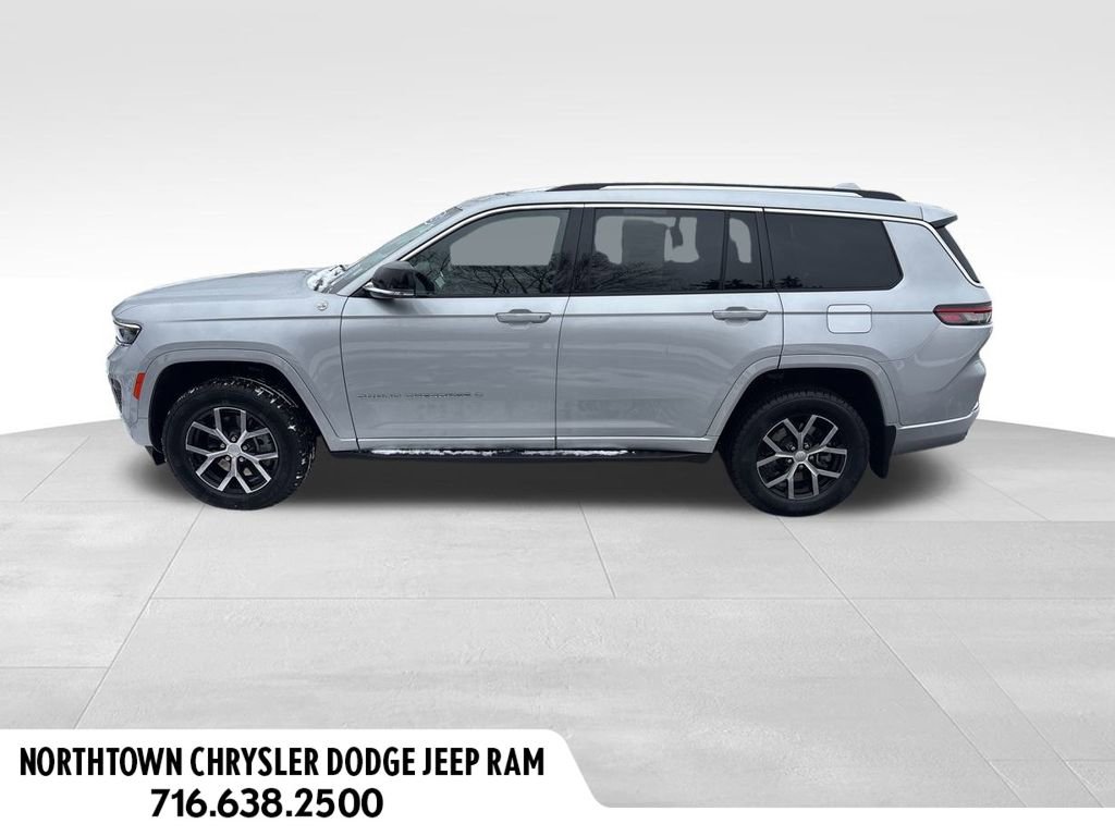 Certified 2021 Jeep Grand Cherokee L Overland w/ Advanced Protech Group III image 2