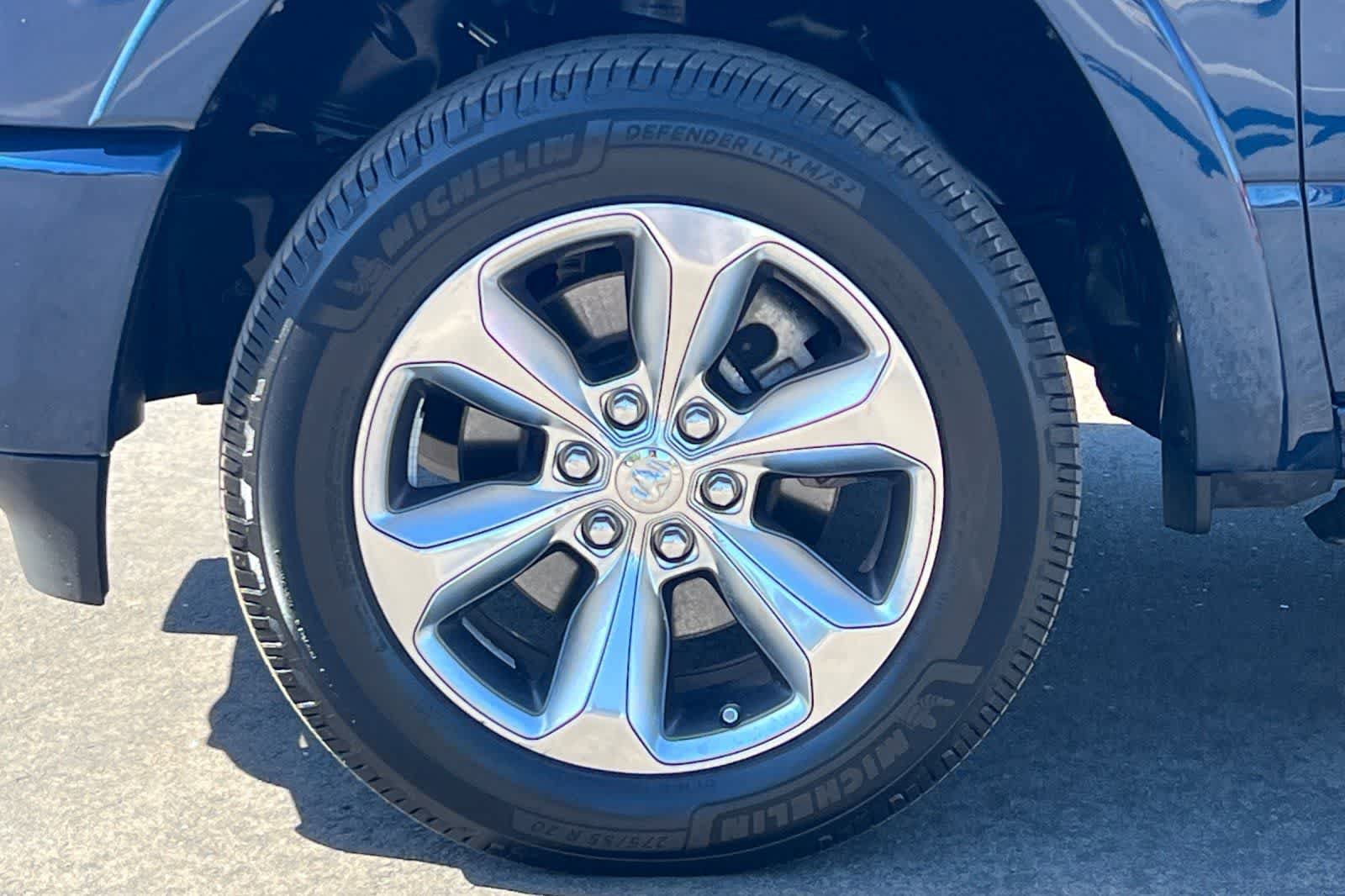 Used 2019 RAM 1500 Limited AWD/4WD image 36