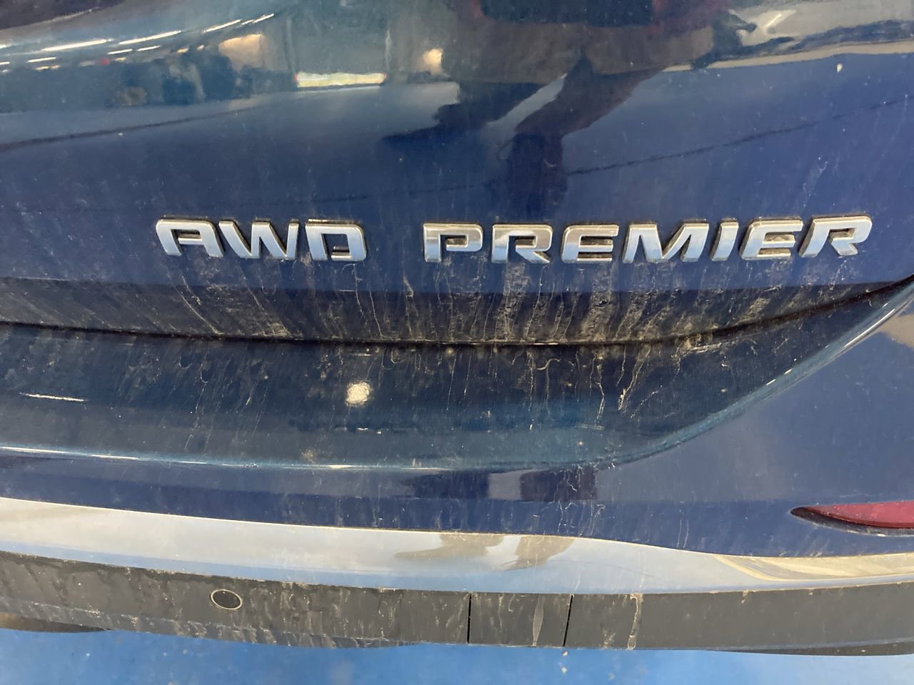 Used 2019 Chevrolet Equinox Premier AWD/4WD image 9