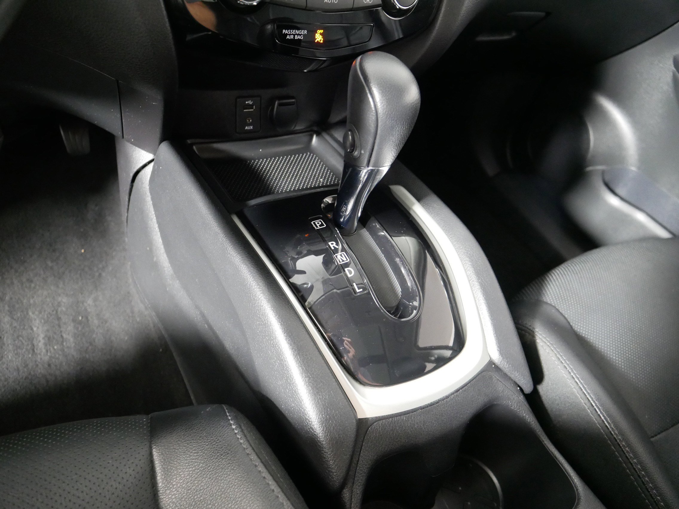 Used 2016 Nissan Rogue SL w/ SL Premium Package AWD/4WD image 24