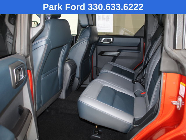 Used 2024 Ford Bronco Outer Banks AWD/4WD image 25