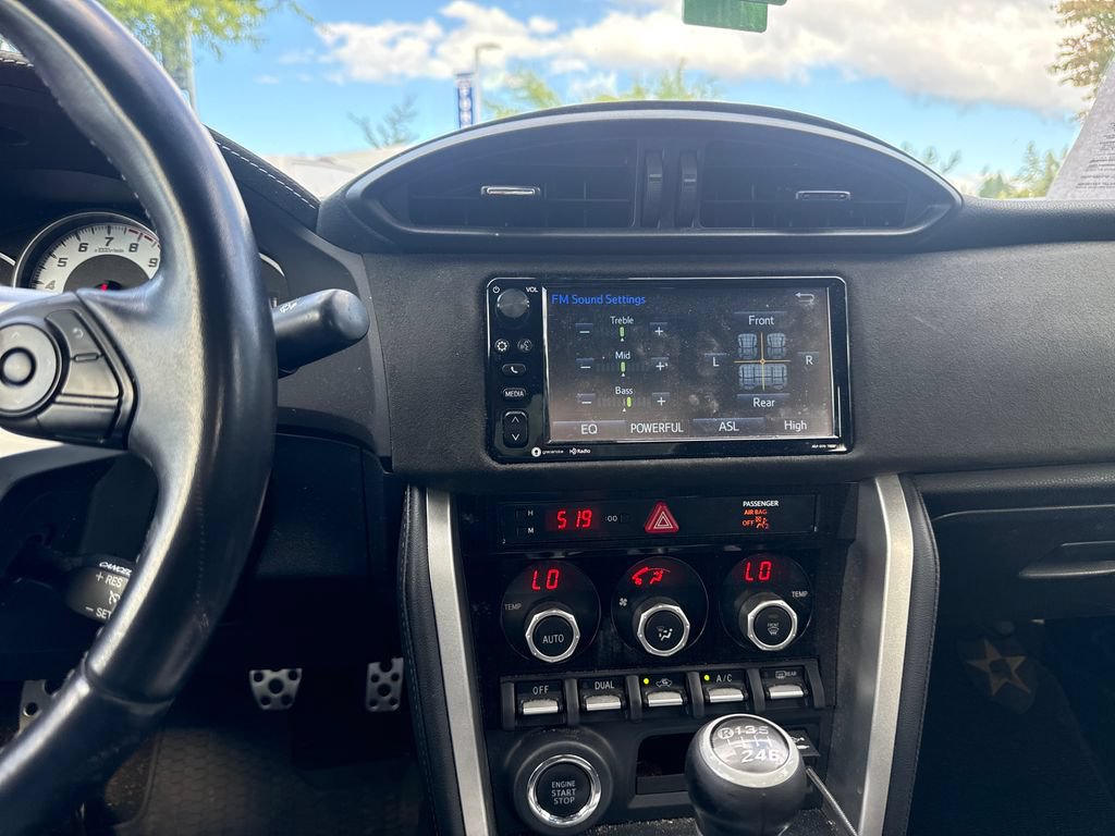 Used 2019 Toyota 86 RWD image 23