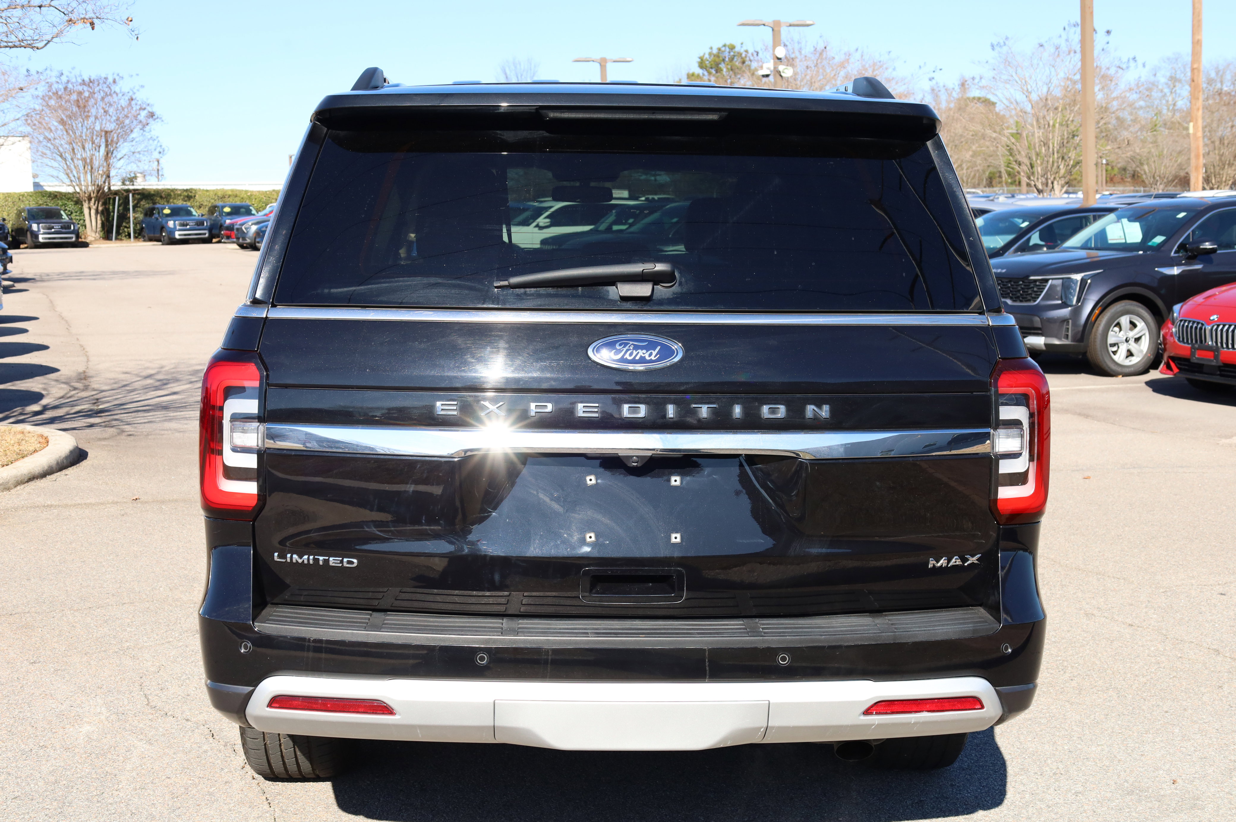 Used 2024 Ford Expedition Max Limited image 4