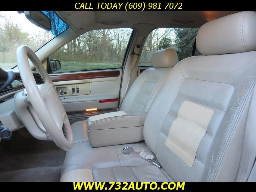 Used 1994 Cadillac De Ville Sedan FWD image 31
