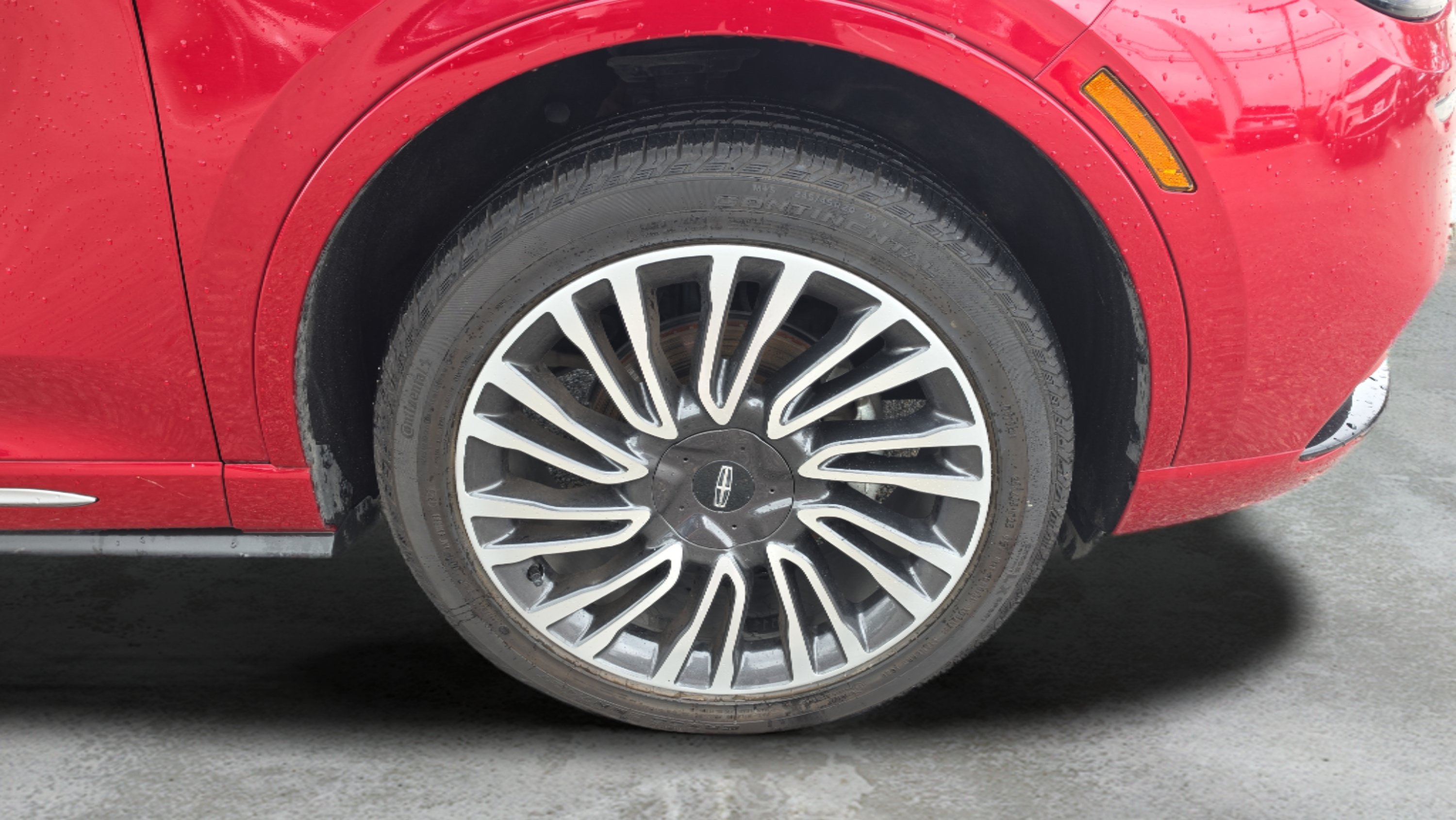 Used 2022 Lincoln Corsair AWD w/ Equipment Group 101A image 25