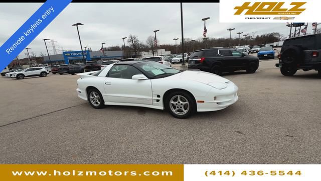 Used 2002 Pontiac Firebird Trans Am image 2