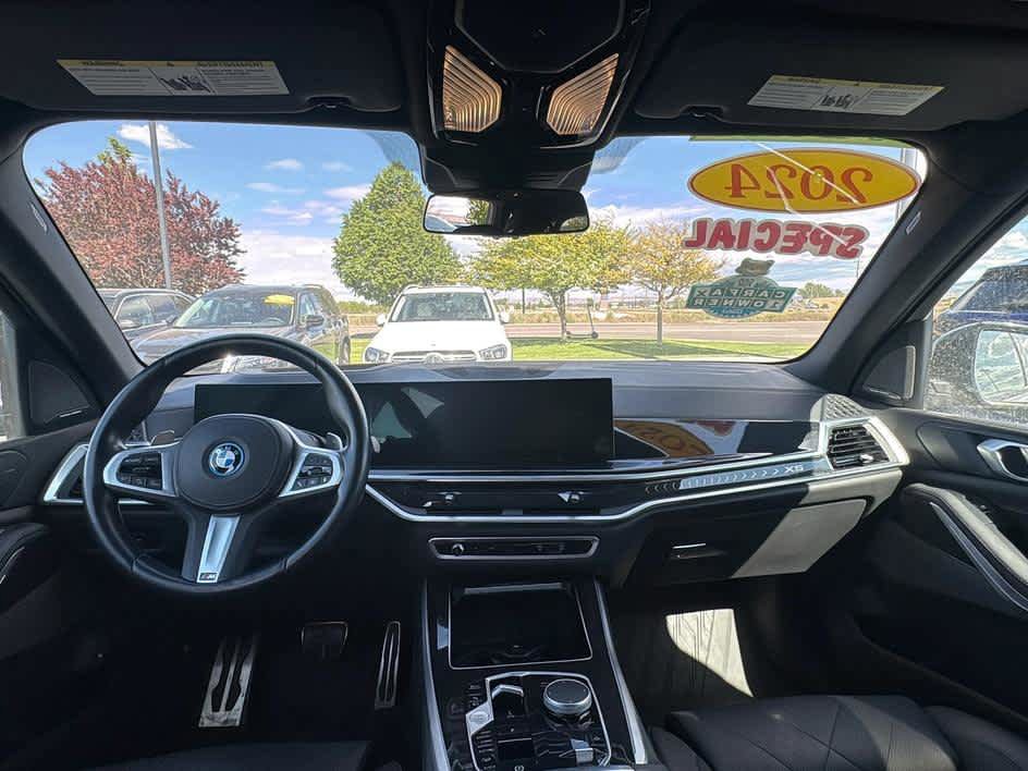Used 2024 BMW X5 xDrive50e w/ M Sport Package AWD/4WD image 20