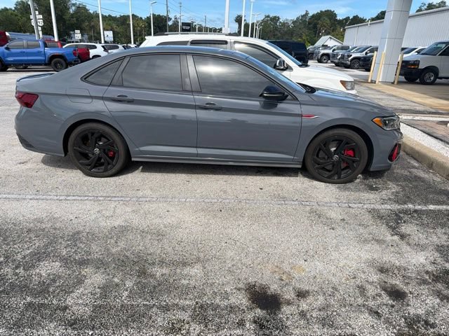 Used 2023 Volkswagen Jetta GLI Autobahn FWD image 4