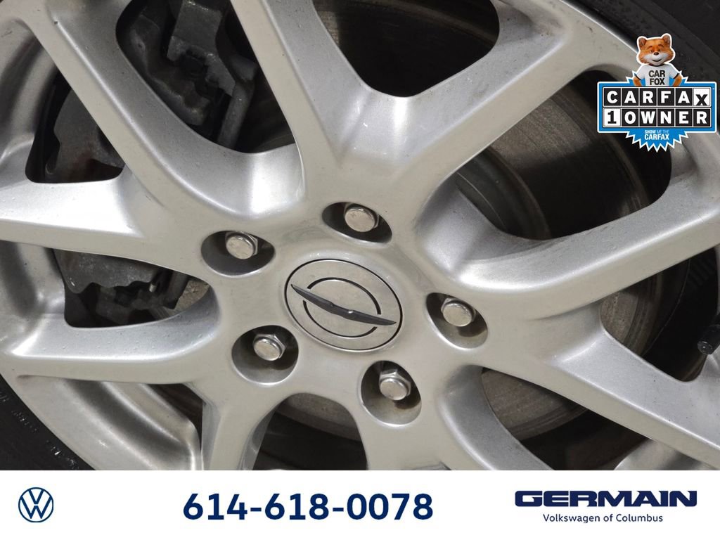 Used 2022 Chrysler Voyager LX image 14