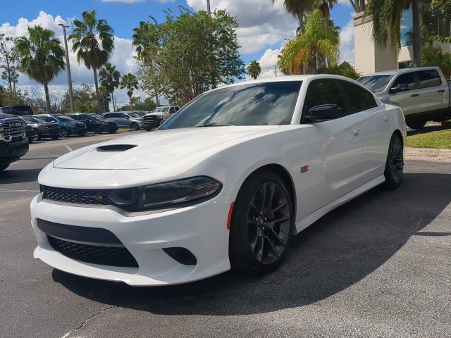Used 2023 Dodge Charger Scat Pack w/ Navigation & Travel Group RWD image 9