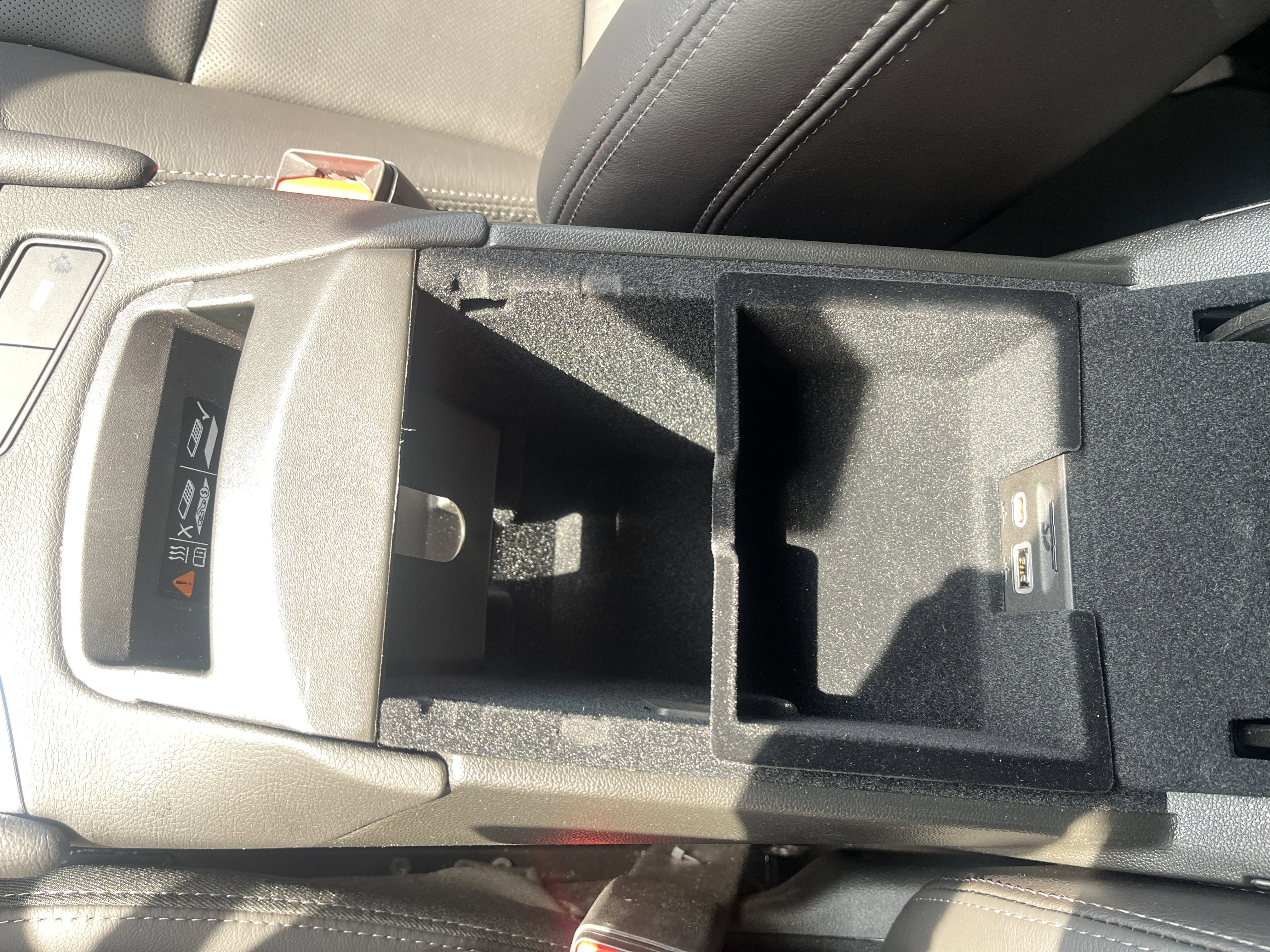 Used 2025 Cadillac XT5 Premium Luxury w/ Technology Package image 33