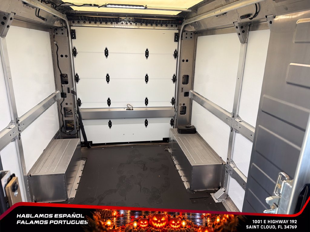 Used 2024 Chevrolet Brightdrop 400 w/ Commercial Equipment Package AWD/4WD image 21