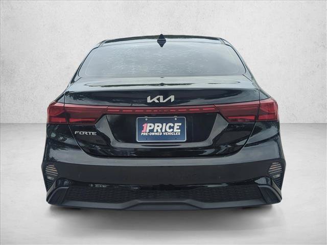 Used 2023 Kia Forte LXS FWD image 6