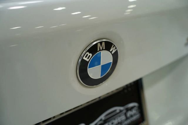 Used 2016 BMW 320i Sedan RWD image 39