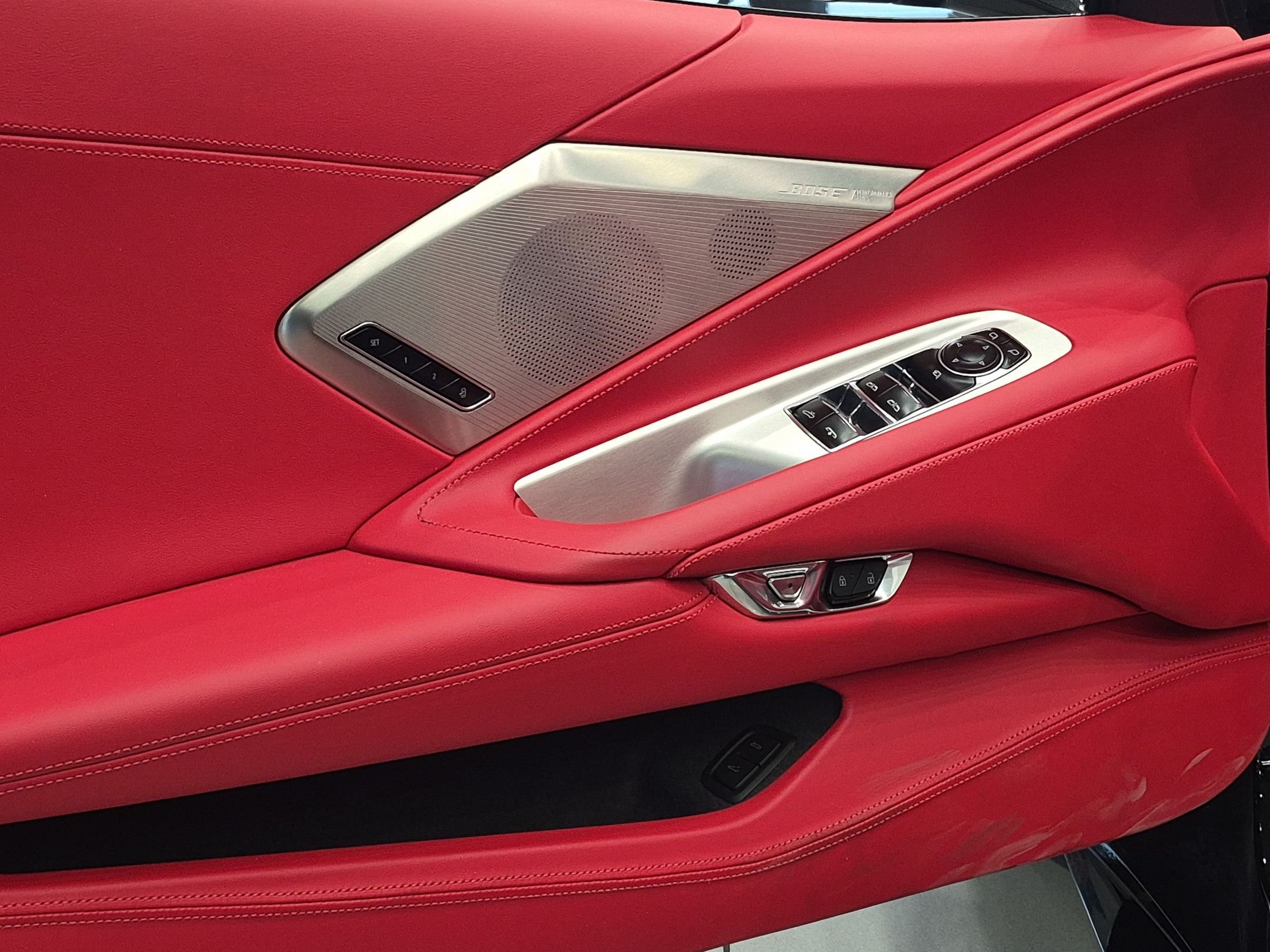 New 2026 Chevrolet Corvette Stingray Premium Conv w/ Z51 Performance Package RWD image 10