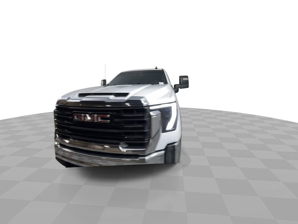 Used 2024 GMC Sierra 2500 Pro w/ Convenience Package image 3