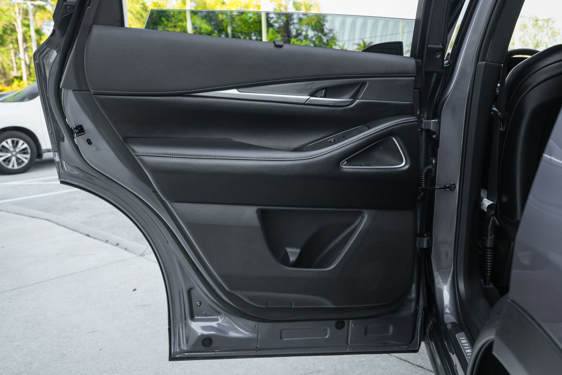 Used 2026 INFINITI QX60 Luxe w/ Cargo Package image 29