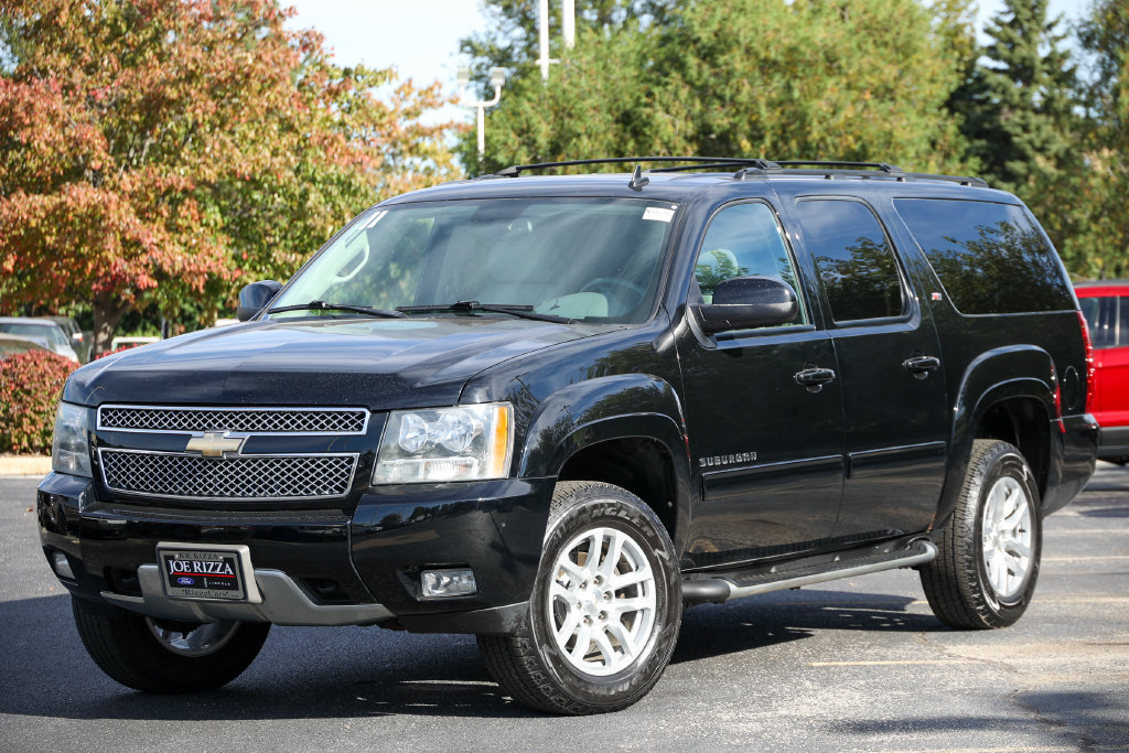 Used 2011 Chevrolet Suburban LT AWD/4WD image 2