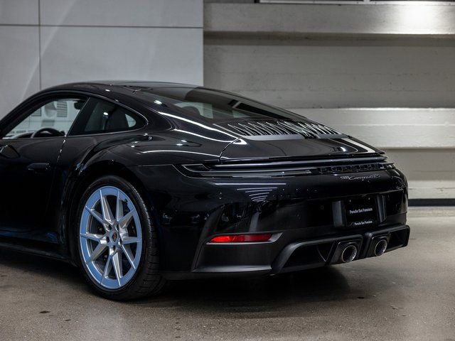 Certified 2025 Porsche 911 Carrera GTS image 24