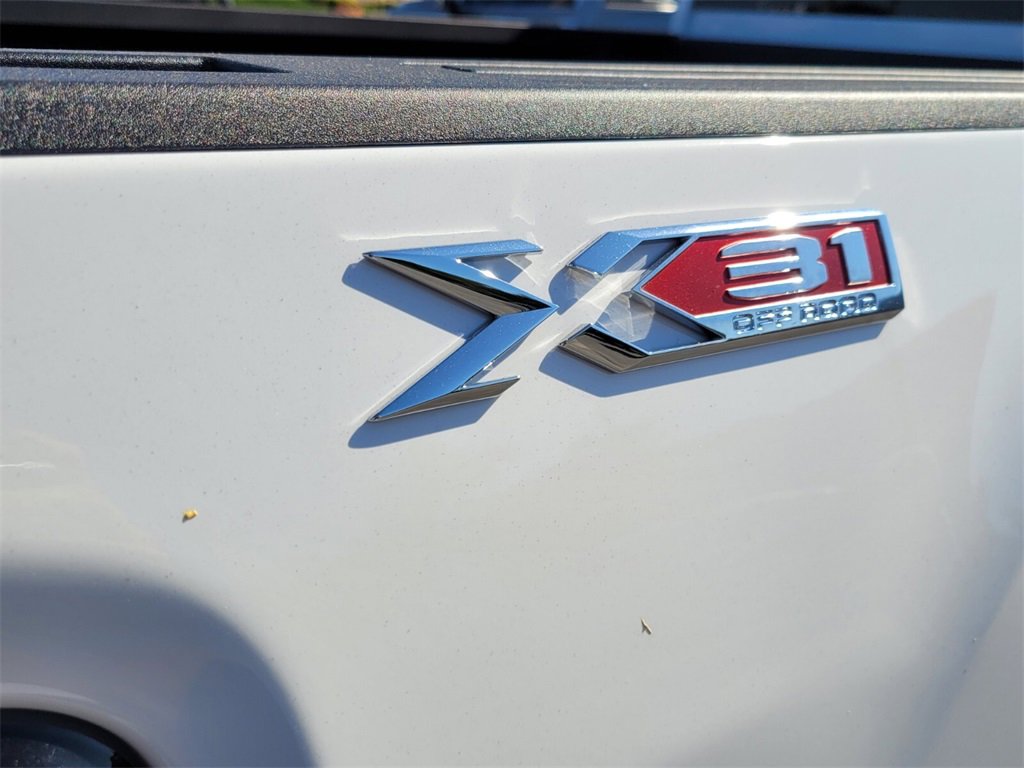 New 2026 GMC Sierra 3500 Pro image 9